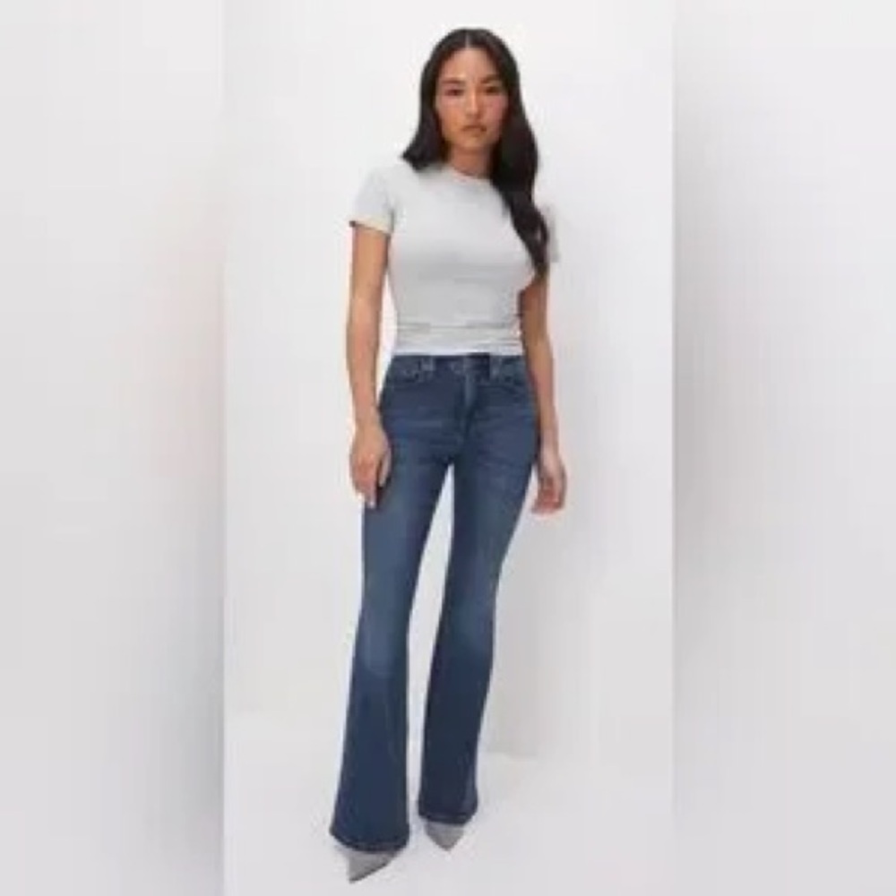 Good American petite flare size 8/29
